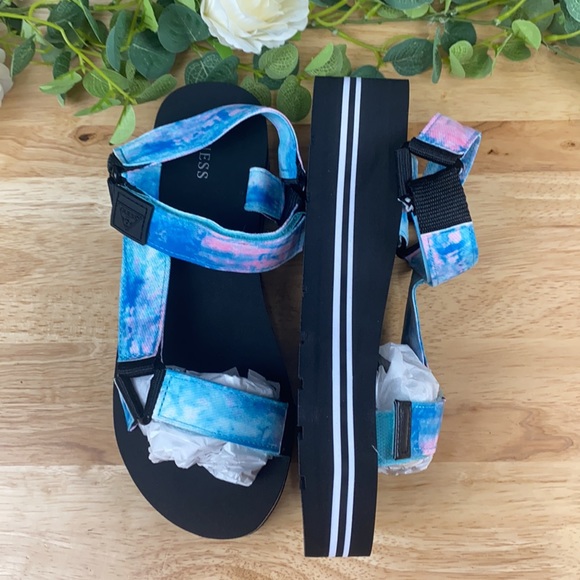 Guess Women's Avin Strappy Platform Sandals 8.5M - Picture 2 of 8